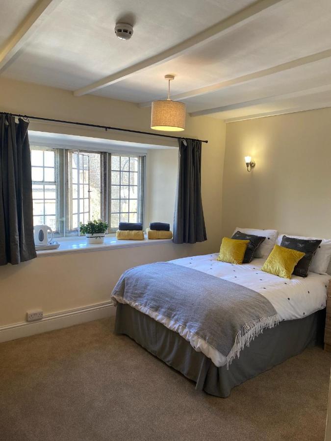 The Fleur-De-Lis Hotel Chiselborough ภายนอก รูปภาพ